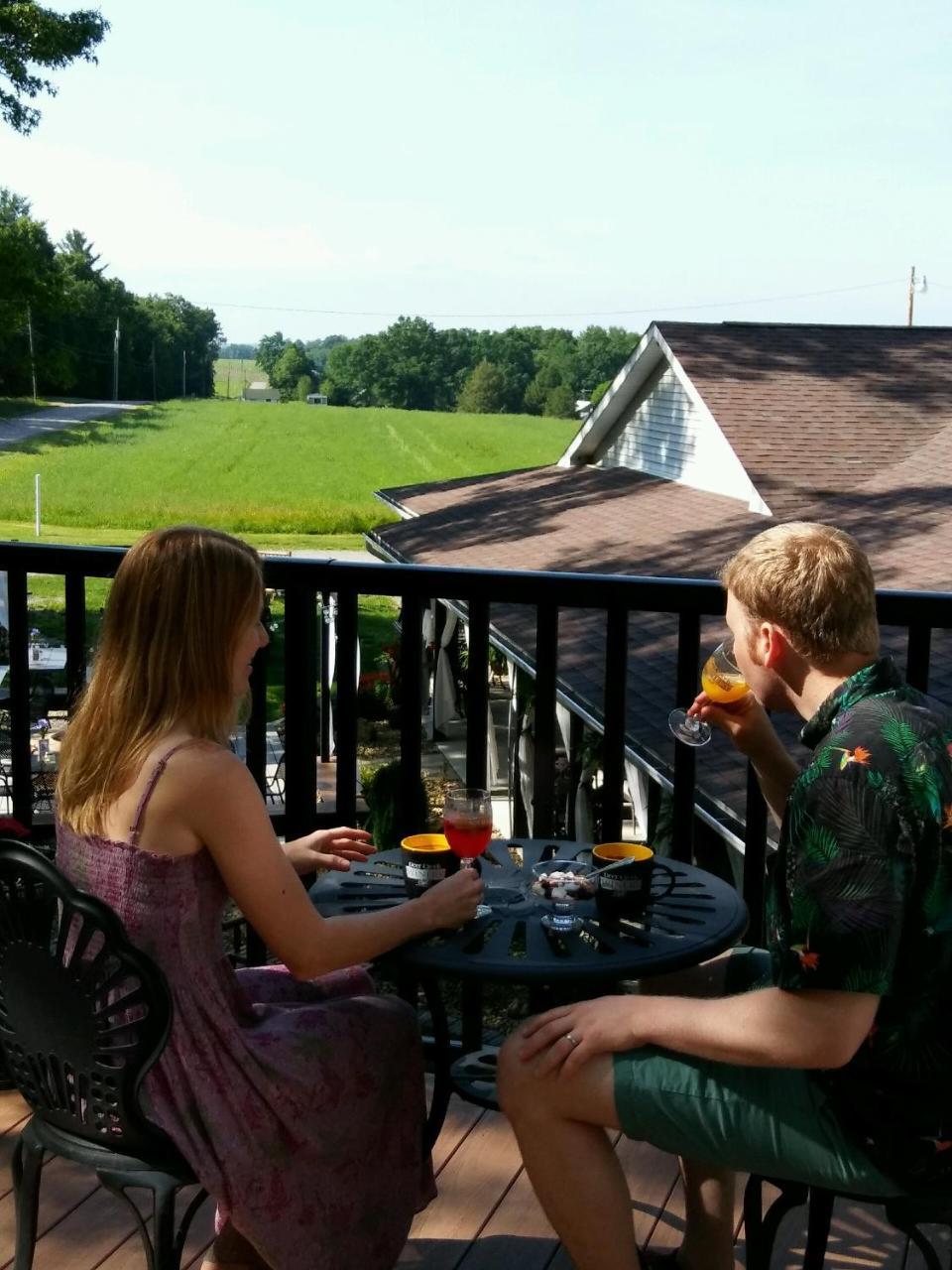 The Inn At Deer Creek Winery Shippenville Exterior photo